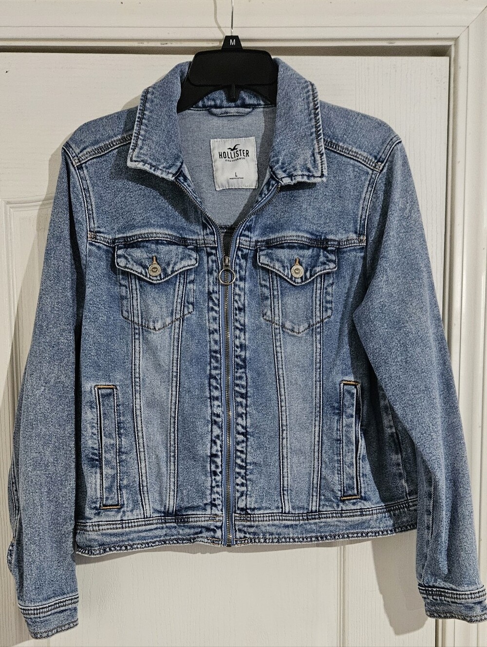 Women's Hollister Light Blue Washed Denim Jacket with Zippper